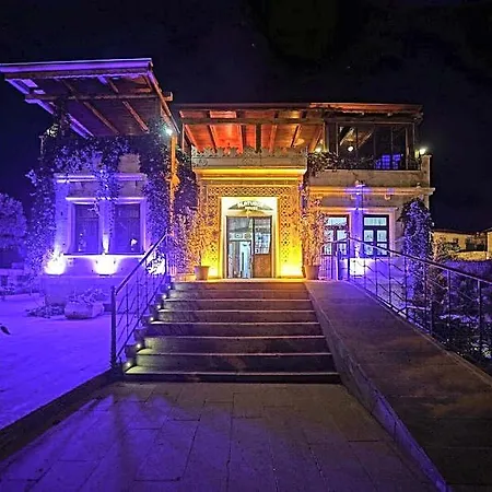 Alaturca House 5*